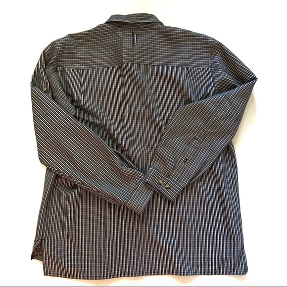 THE NORTH FACE PERFORMANCE BUTTON DOWN LONG SLEEVE SIZE L - Picture 3 of 6